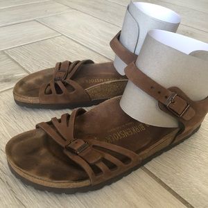 Birkenstock Bali nubuck sandals